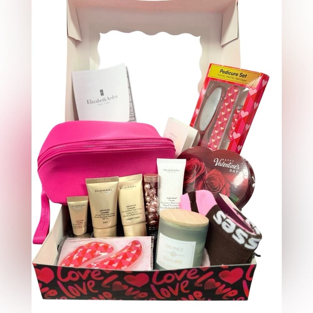 Elizabeth Arden 7piece LUXURY skincare - anti aging -Valentine's Day Gift Set